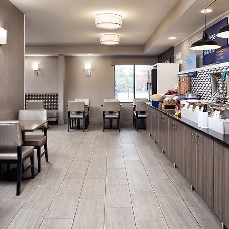 Holiday Inn Express Hotel & Suites Minneapolis - Minnetonka By Ihg Exterior foto