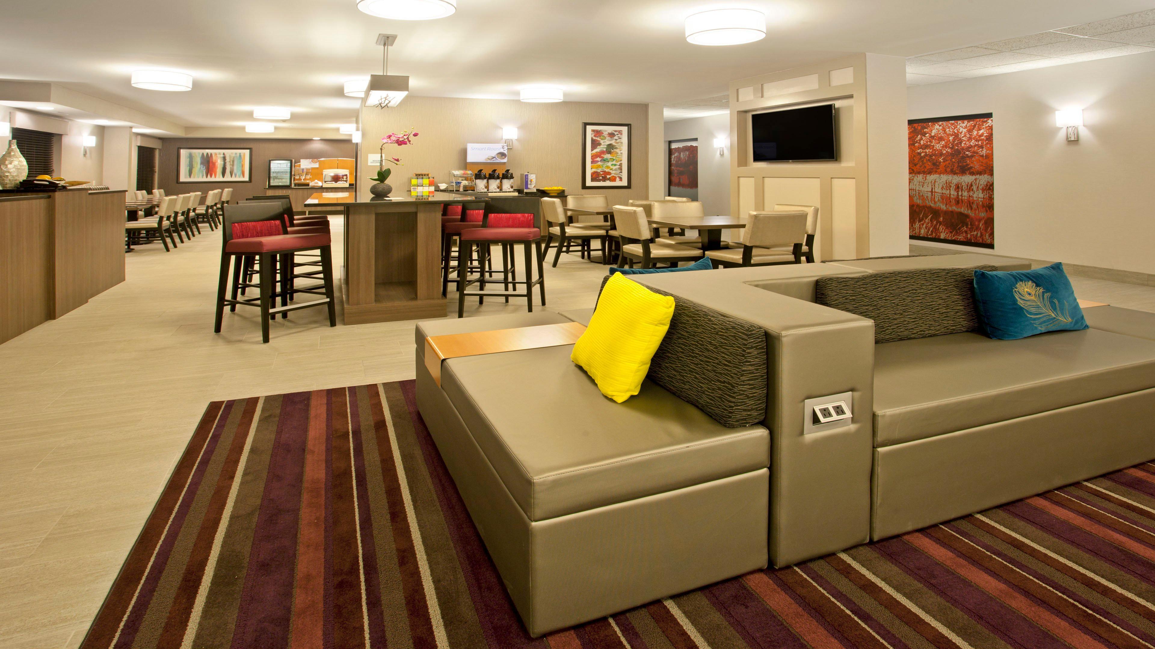 Holiday Inn Express Hotel & Suites Minneapolis - Minnetonka By Ihg Exterior foto
