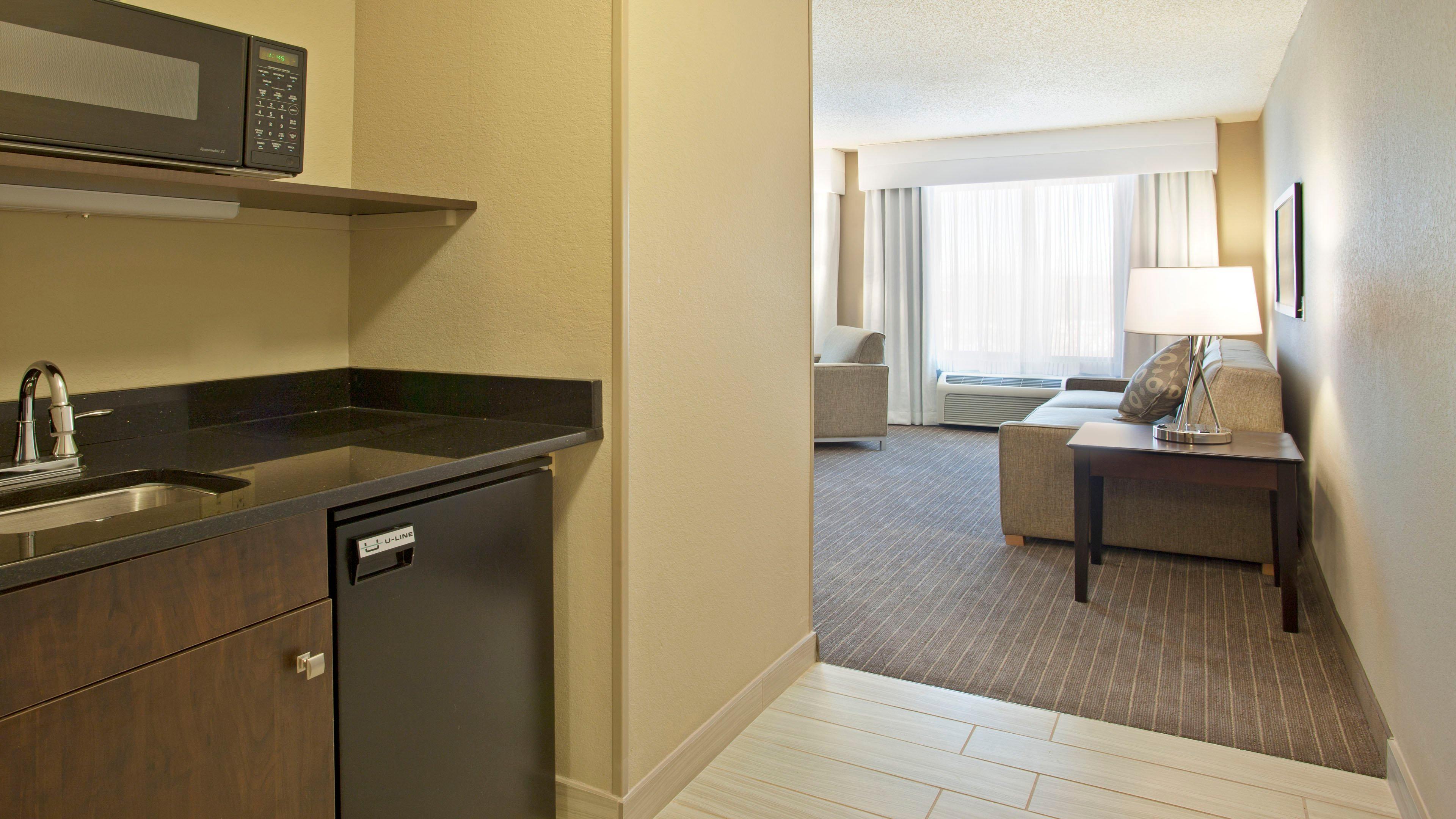 Holiday Inn Express Hotel & Suites Minneapolis - Minnetonka By Ihg Exterior foto